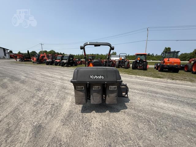 Image of Kubota B2601HSD equipment image 3