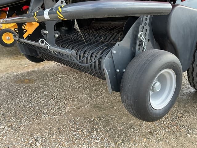 Image of Kubota BV4180 equipment image 4