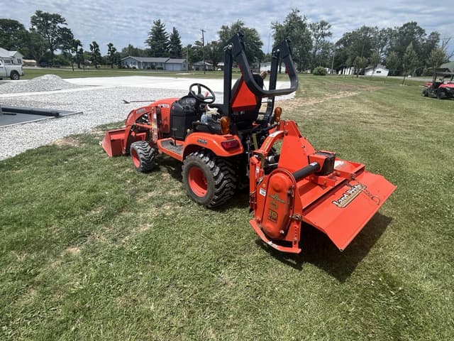Image of Kubota BX2380 equipment image 4