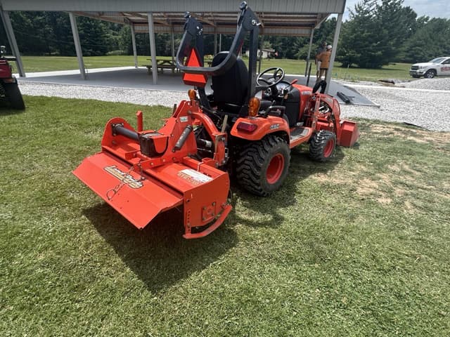 Image of Kubota BX2380 equipment image 2