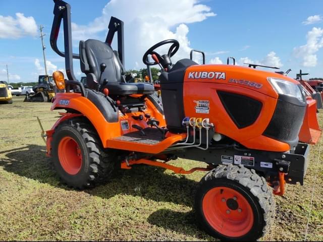 Image of Kubota BX2380 equipment image 1