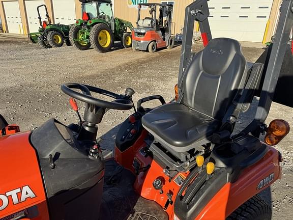 Image of Kubota BX2380 equipment image 4