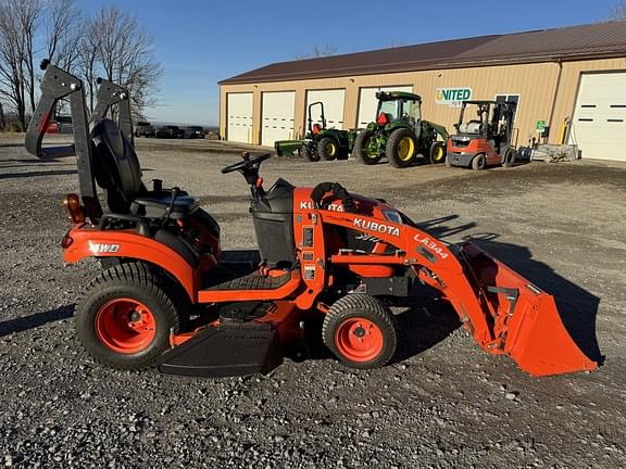 Image of Kubota BX2380 equipment image 2