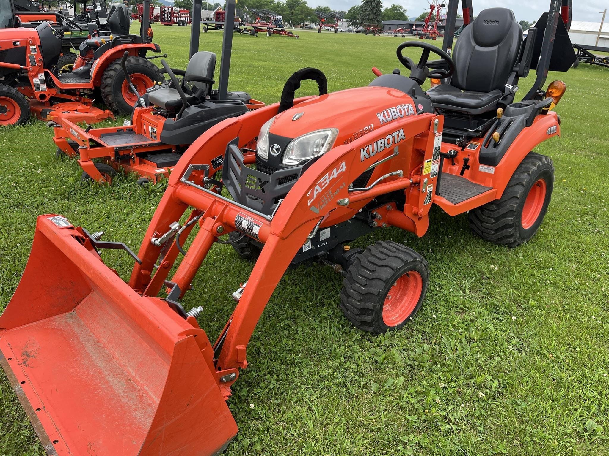 2020 Kubota BX2380 Equipment Image0