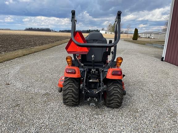 Image of Kubota BX2380 equipment image 2