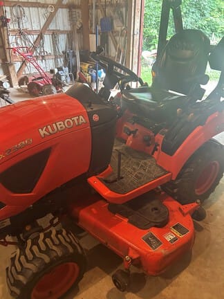 2020 Kubota BX2380 Equipment Image0