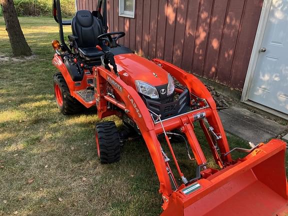 Image of Kubota BX2380 equipment image 2