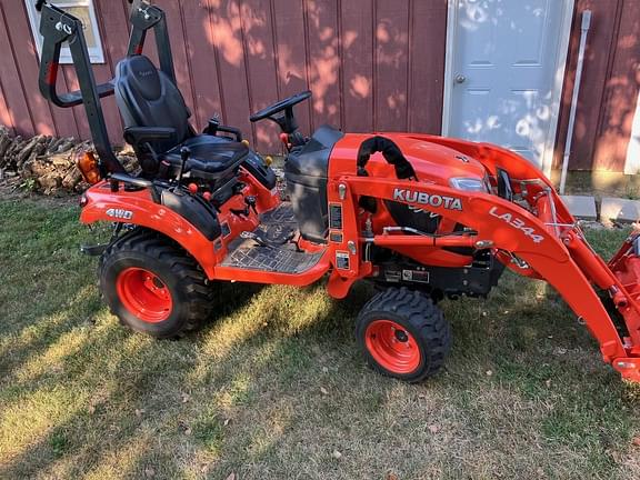 Image of Kubota BX2380 equipment image 3