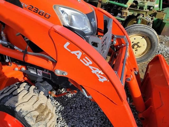 Image of Kubota BX2380 equipment image 3