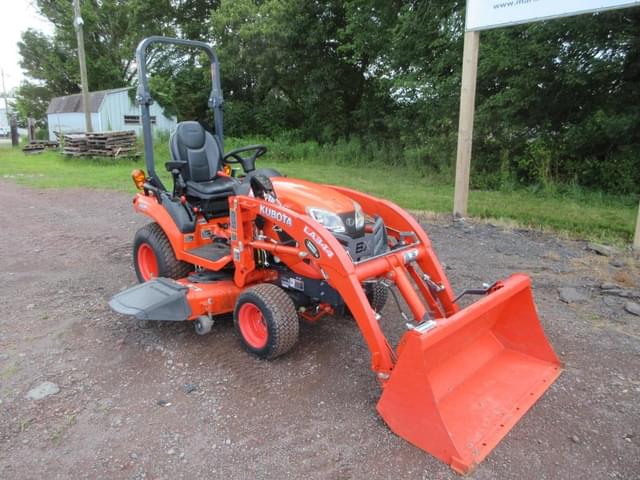 Image of Kubota BX2380 equipment image 4