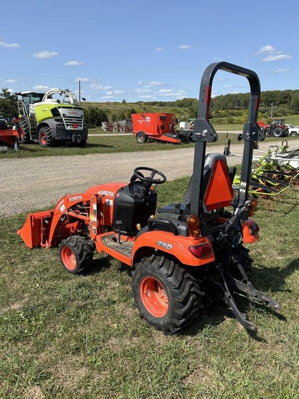 Image of Kubota BX2680 equipment image 2