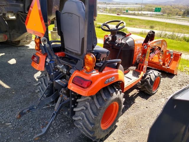 Image of Kubota BX2680 equipment image 4