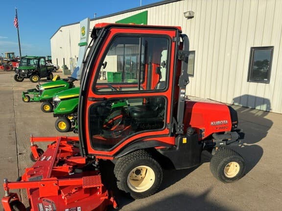 Image of Kubota F3990 equipment image 1