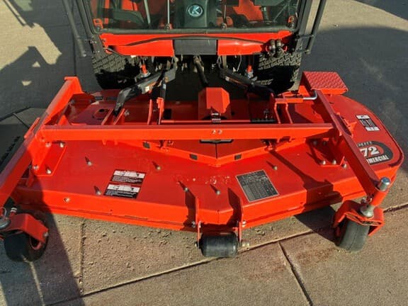 Image of Kubota F3990 equipment image 4