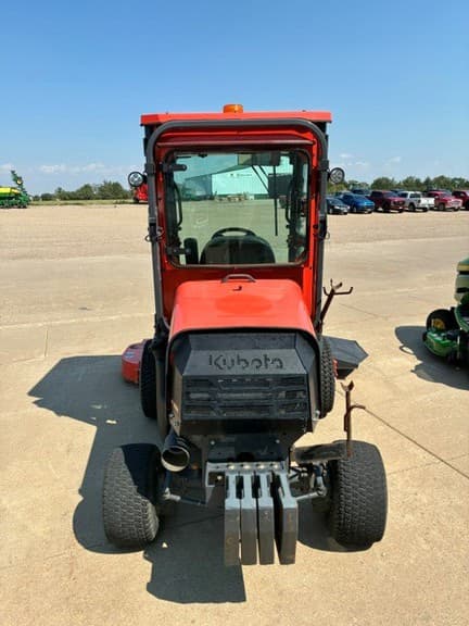 Image of Kubota F3990 equipment image 2