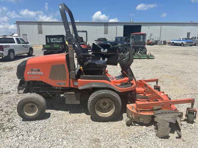 Image of Kubota F3990 equipment image 4