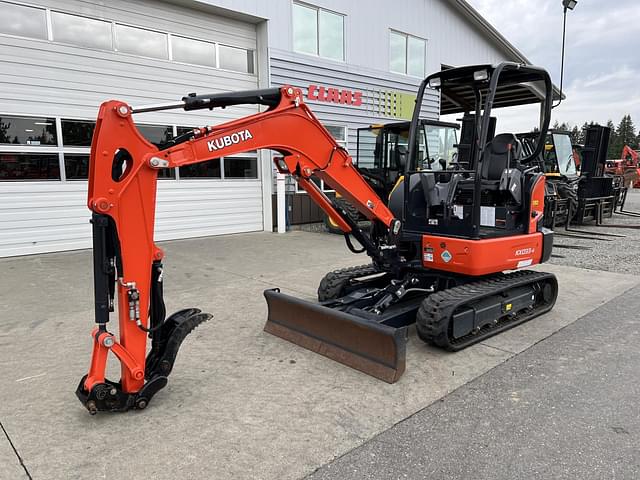 Image of Kubota KX033-4 equipment image 1