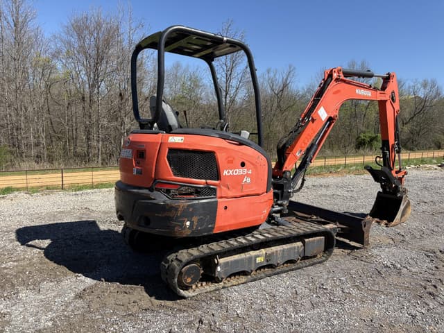 Image of Kubota KX033-4 equipment image 3