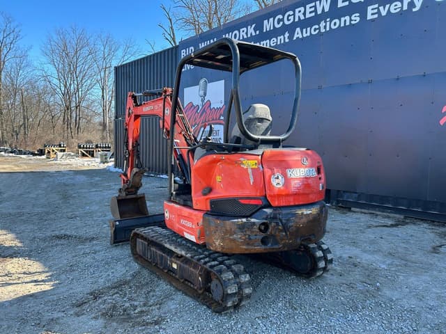 Image of Kubota KX033-4 equipment image 1