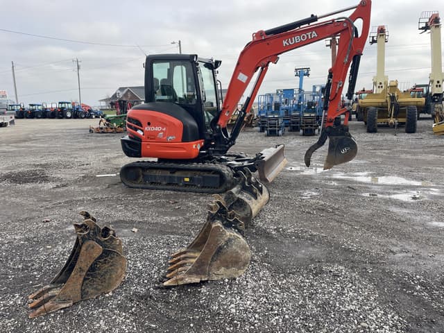 Image of Kubota KX040-4 equipment image 2