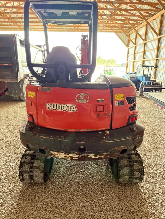 Image of Kubota KX040-4 equipment image 2