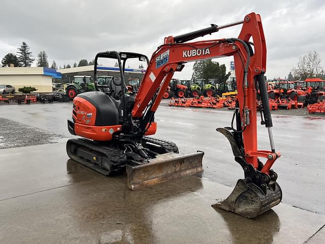 Image of Kubota KX040-4 equipment image 3