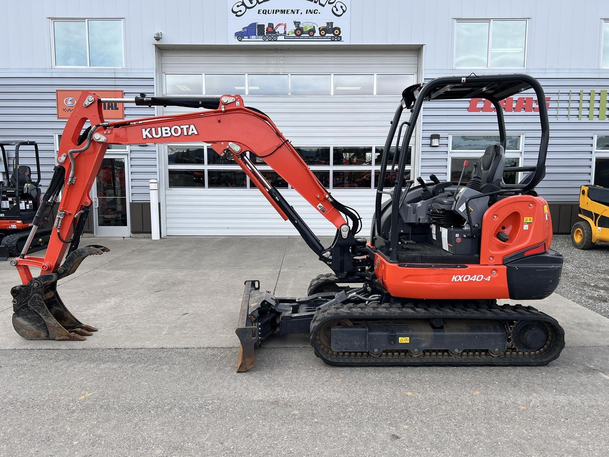 2020 Kubota KX040-4 Equipment Image0