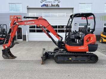 Main image Kubota KX040-4R1T