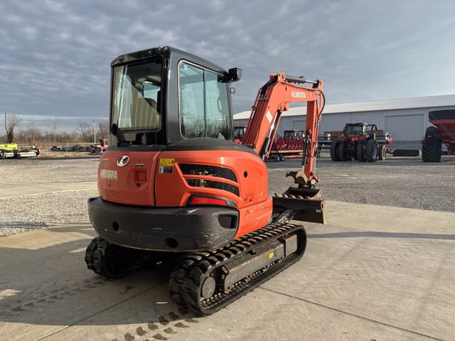 Image of Kubota KX040-4 equipment image 2