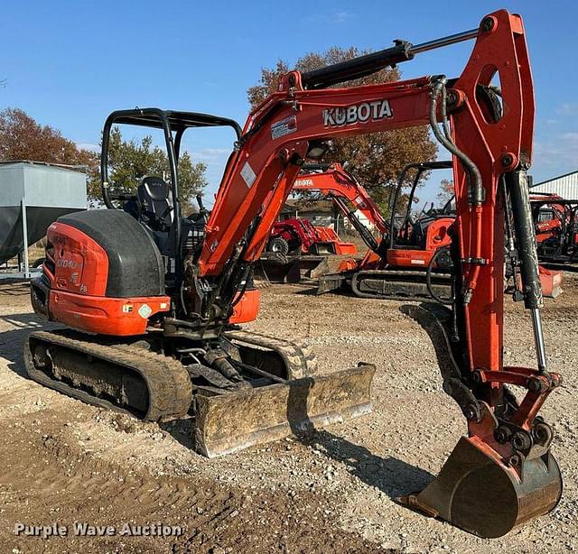 Image of Kubota KX040-4 equipment image 2