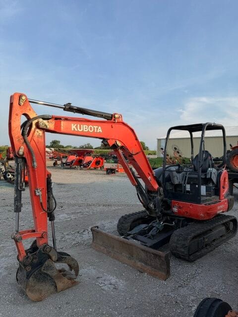 2020 Kubota KX040-4R1A Equipment Image0