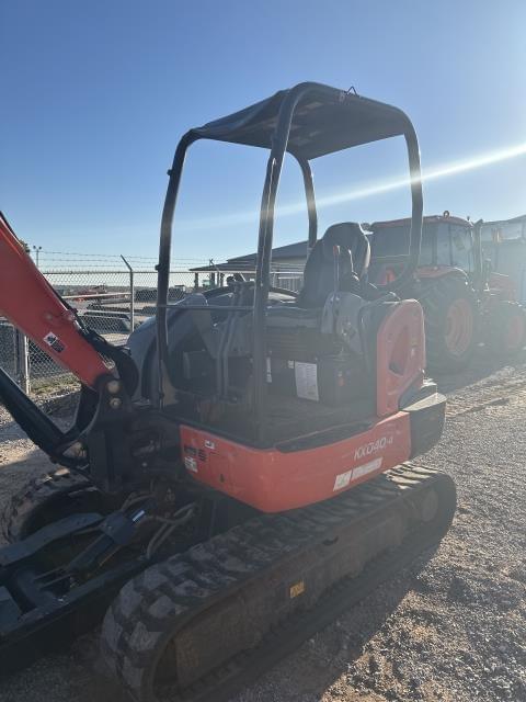 Image of Kubota KX040-4R1 equipment image 3