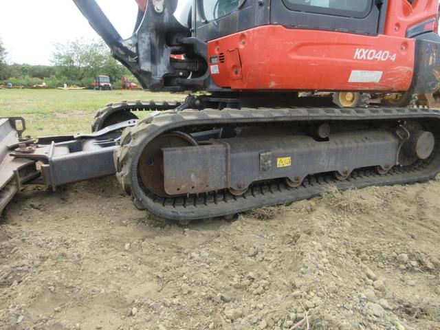 Image of Kubota KX040-4 equipment image 3
