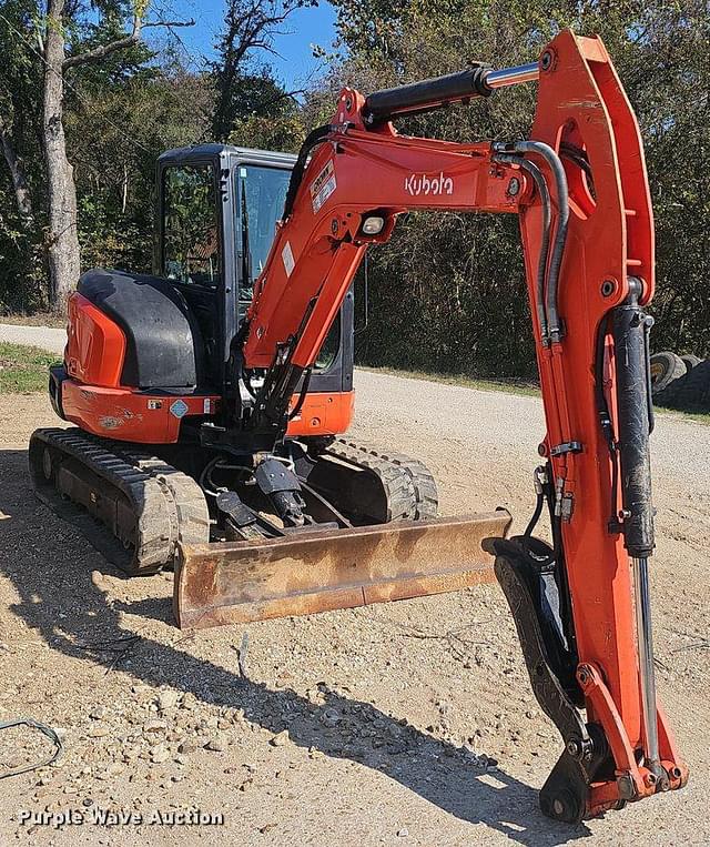 Image of Kubota KX057-4 equipment image 2