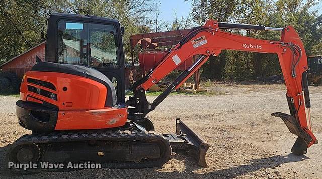 Image of Kubota KX057-4 equipment image 3