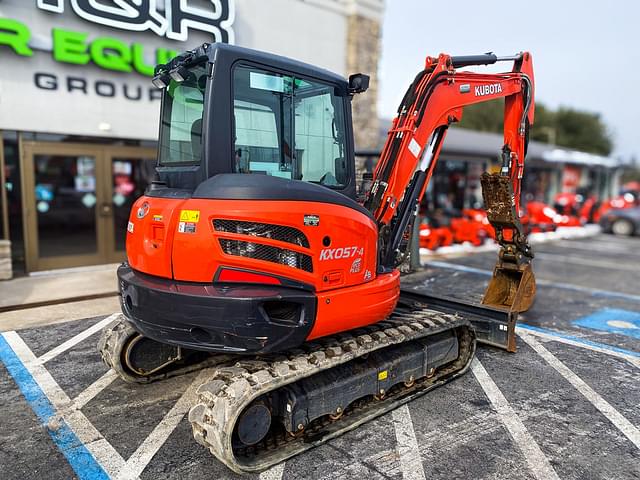 Image of Kubota KX057-4 equipment image 4