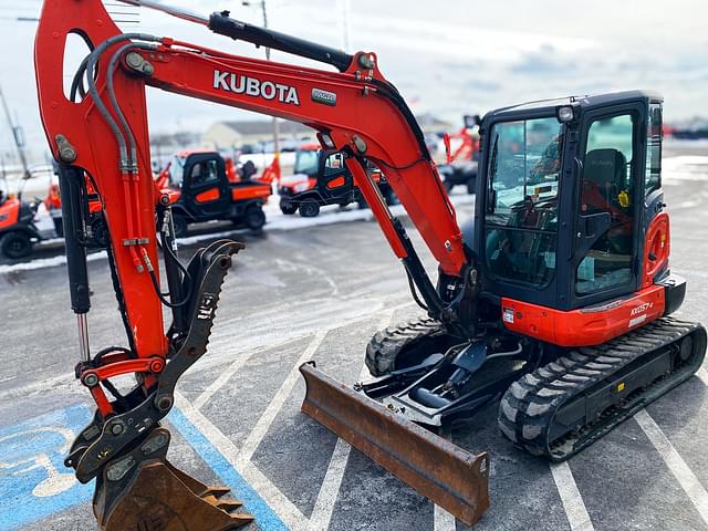 Image of Kubota KX057-4 equipment image 2