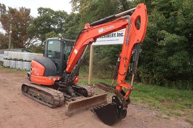 Image of Kubota KX057-4 equipment image 4