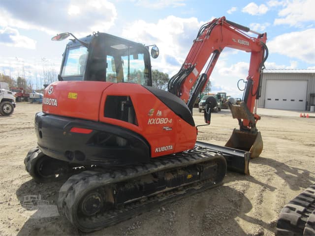 Image of Kubota KX080-4 equipment image 2