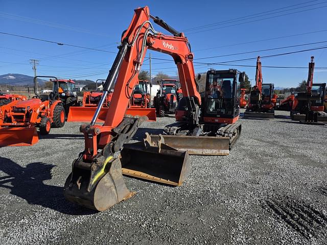 Image of Kubota KX080-4 equipment image 2