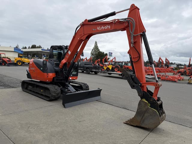 Image of Kubota KX080-4S2 equipment image 3
