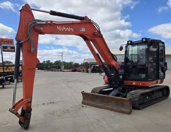 2020 Kubota KX080-4 Equipment Image0