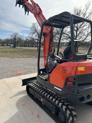 Image of Kubota KX71-3 equipment image 1