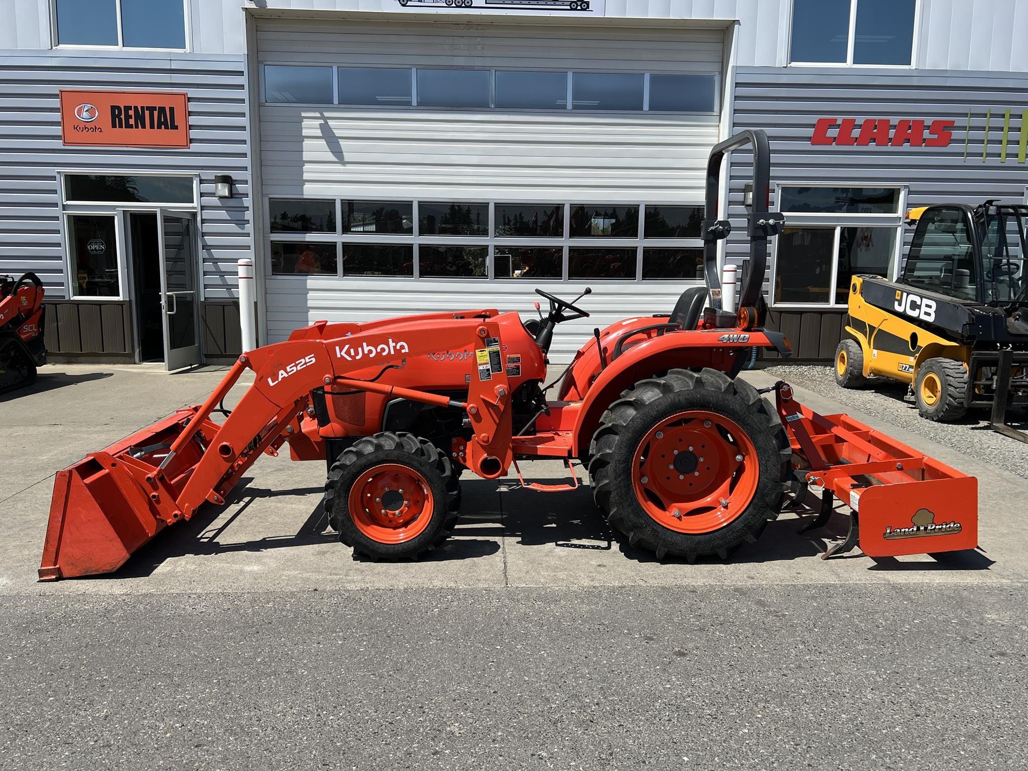 2020 Kubota L2501DT Equipment Image0