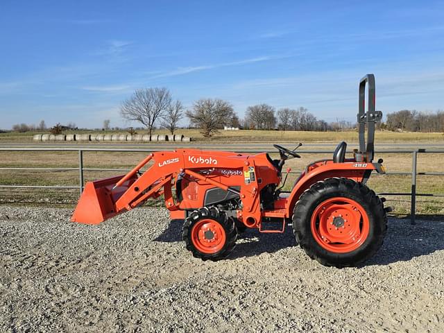 Image of Kubota L3301 equipment image 1