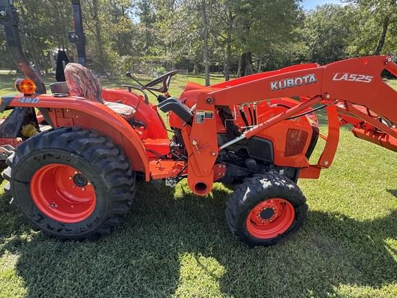 Image of Kubota L3301 equipment image 2
