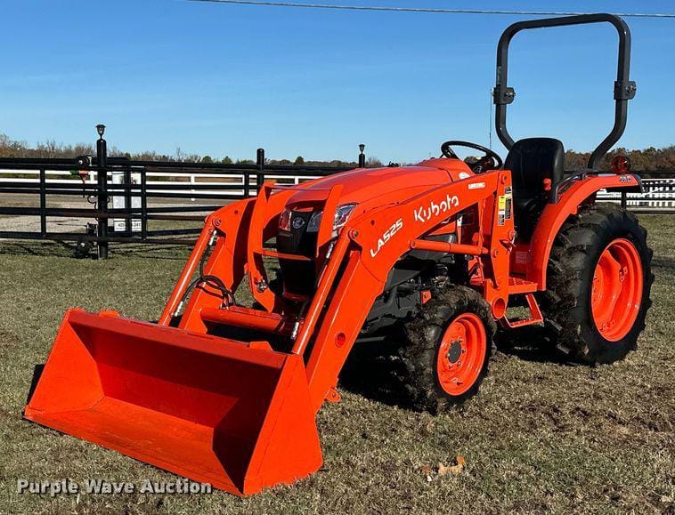 Main image Kubota L3301D
