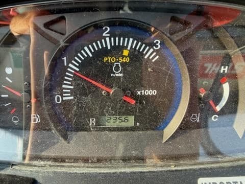 Image of Kubota L3301DT equipment image 1