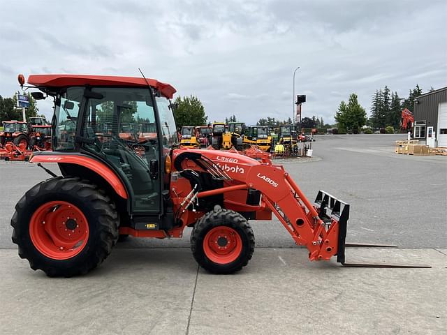 Image of Kubota L3560HSTC equipment image 4