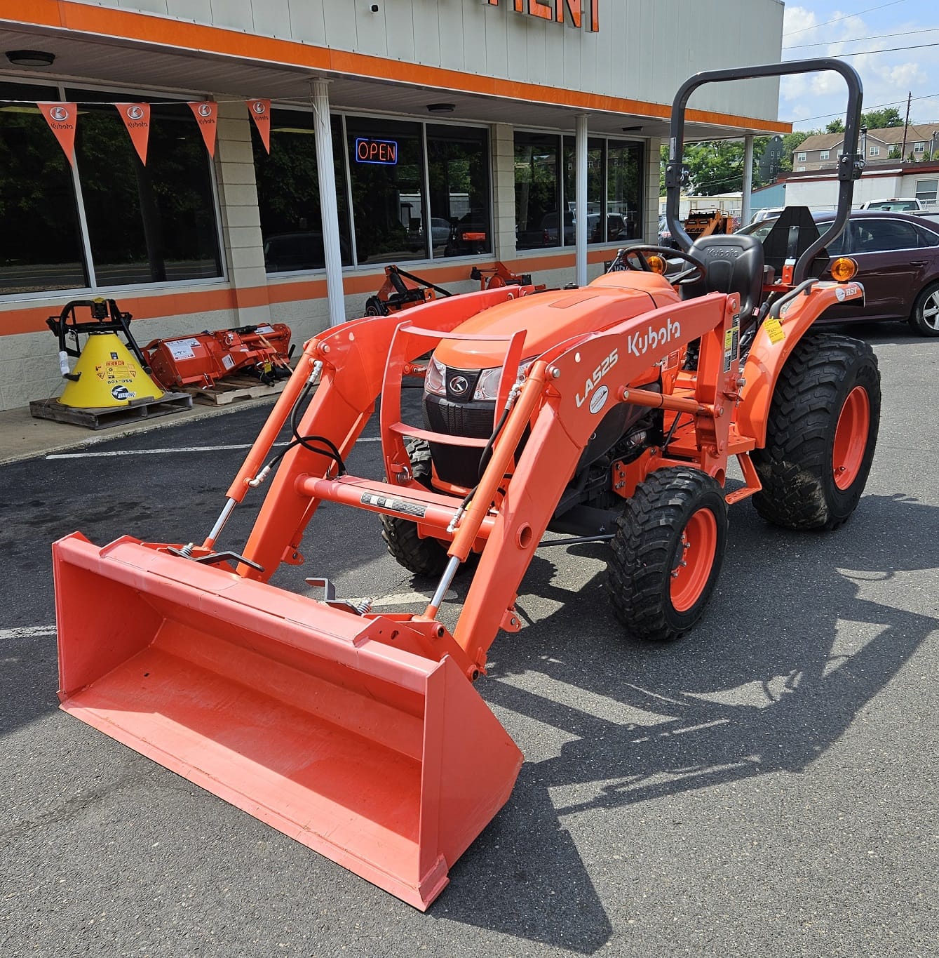 2020 Kubota L3901HST Equipment Image0